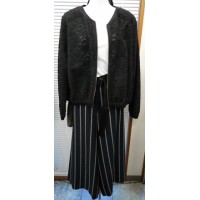  洋服・婦人服・ダンス服の古着宅配・出張買取【クリスタル】お役に立てるリサイクルショップ