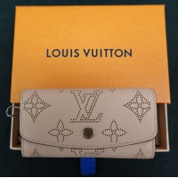 ルイヴィトン - キーケース ミュルティクレ 4 - ローズ ジャスミン - ウィメンズ｜ブランド品買取